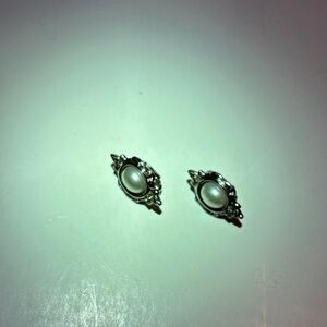 Elegant Silver and Pearl Earrings